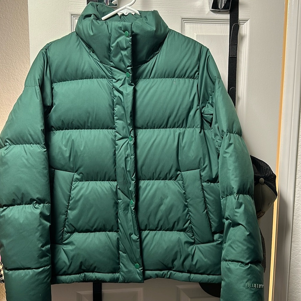 Wunder puff jacket size 6 full length